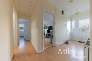 hallway- click for photo gallery